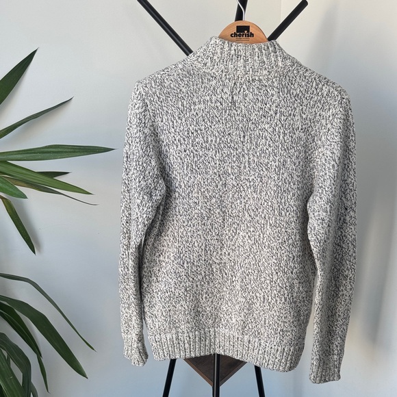 ROOTS Knit Heathered Grey 1/4 Button Down Sweater | Medium - Picture 6 of 9